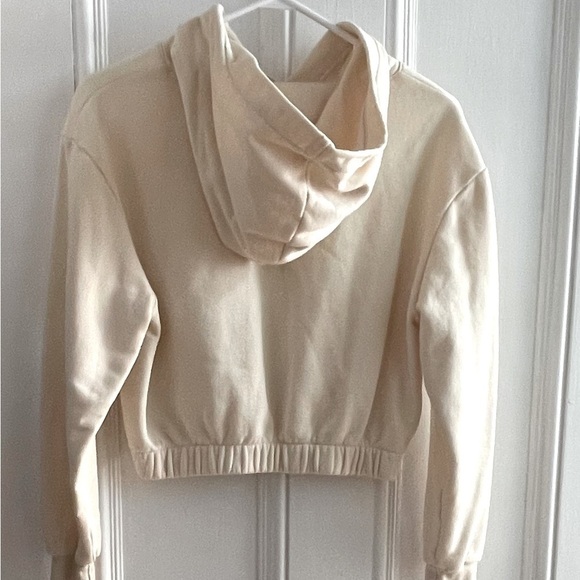 New York City Crop Hoodie - Picture 6 of 8